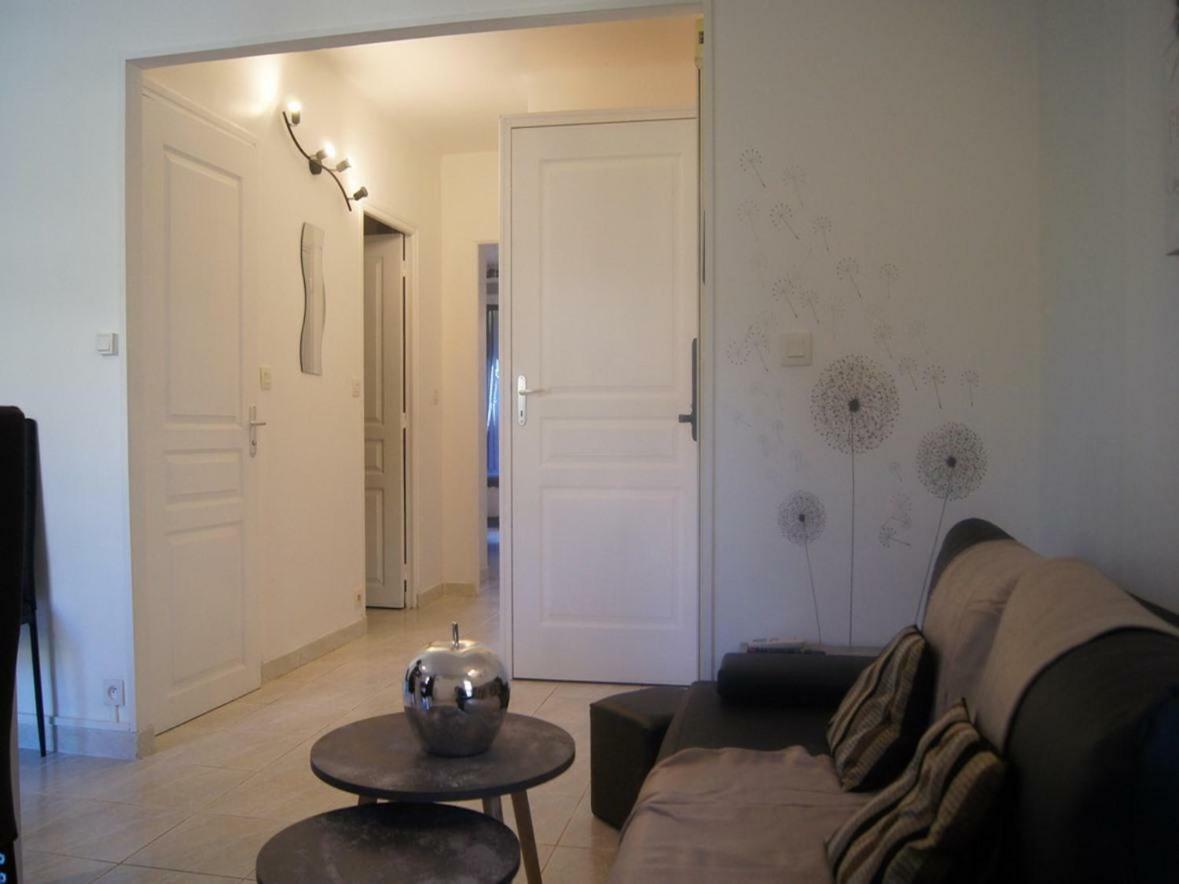 Apartament Les Mimosas Roquebrune-Cap-Martin Pokój zdjęcie